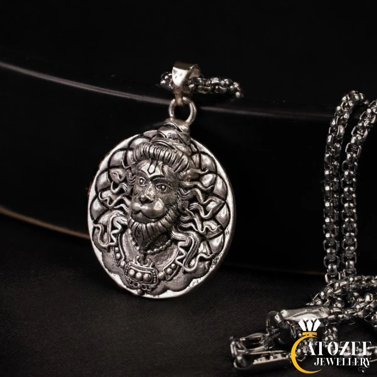 Lord Hanuman 3D Pendant Necklace With Free Cleansing Spray